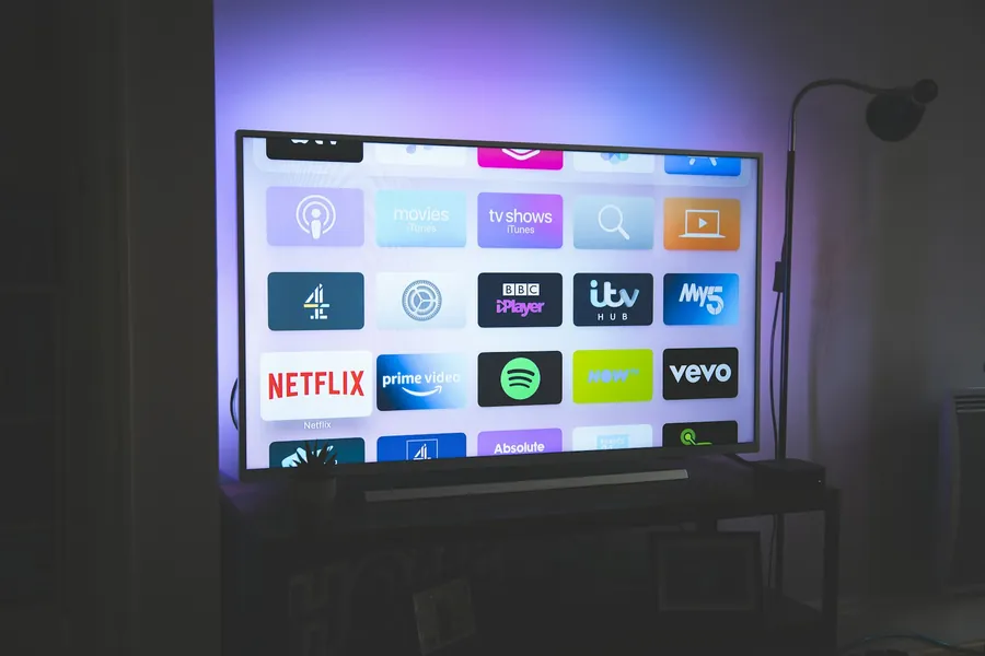 Antik television over the internet: half price with us