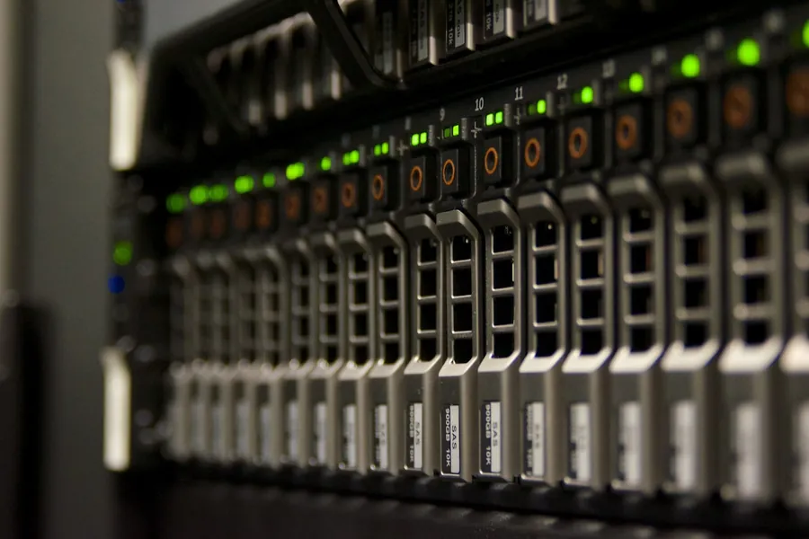 NAS a domáci server: vlastné úložisko pre rodinu aj firmu