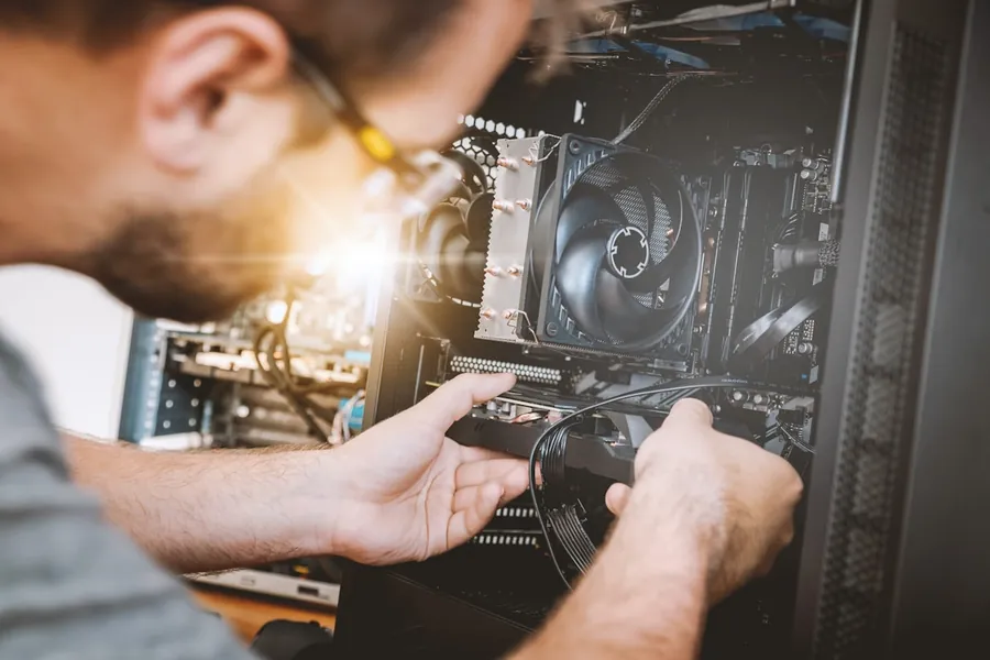 5 warning signs that your computer needs servicing